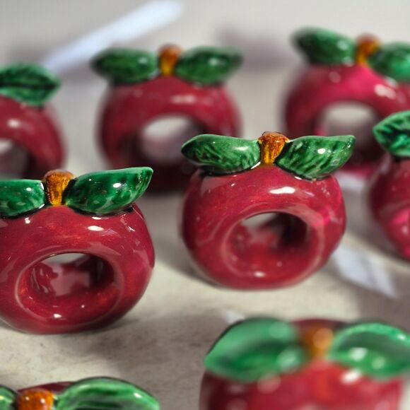 12 Vintage Ceramic Red Apple Napkin Rings, No Chips or Cracks - Picture 4 of 10